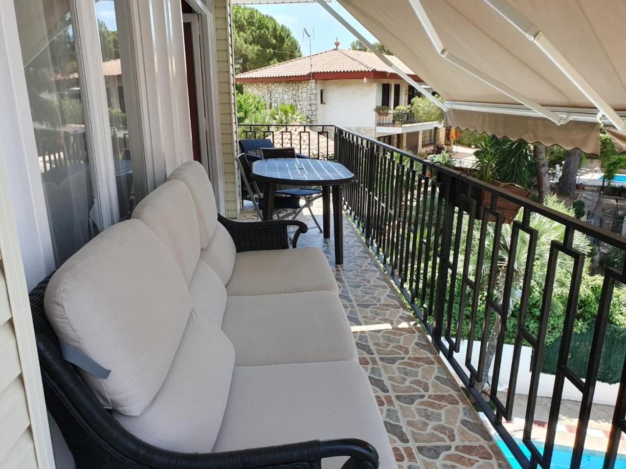 Villa Dorada Suites Tarragona Exterior foto