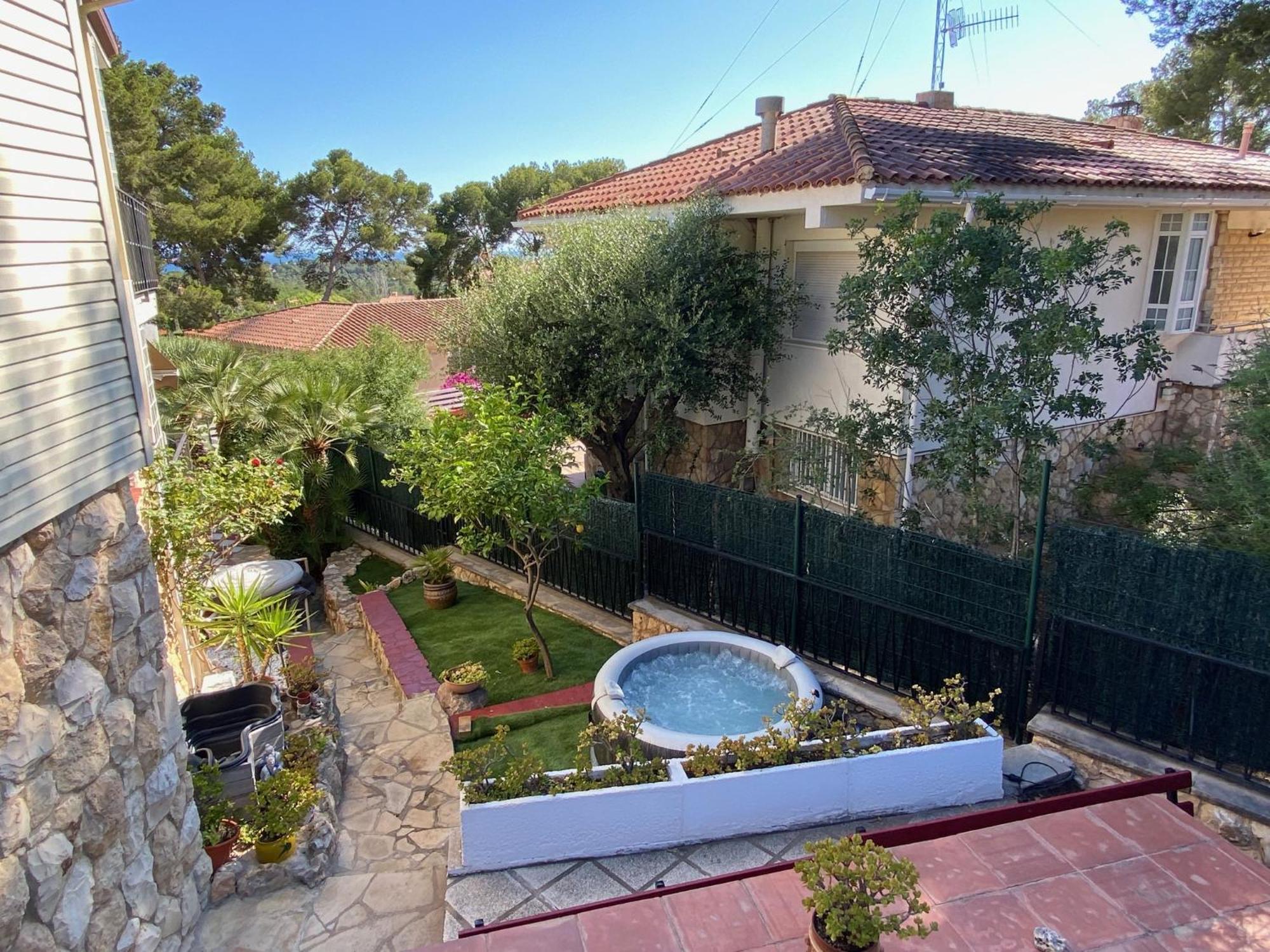 Villa Dorada Suites Tarragona Exterior foto
